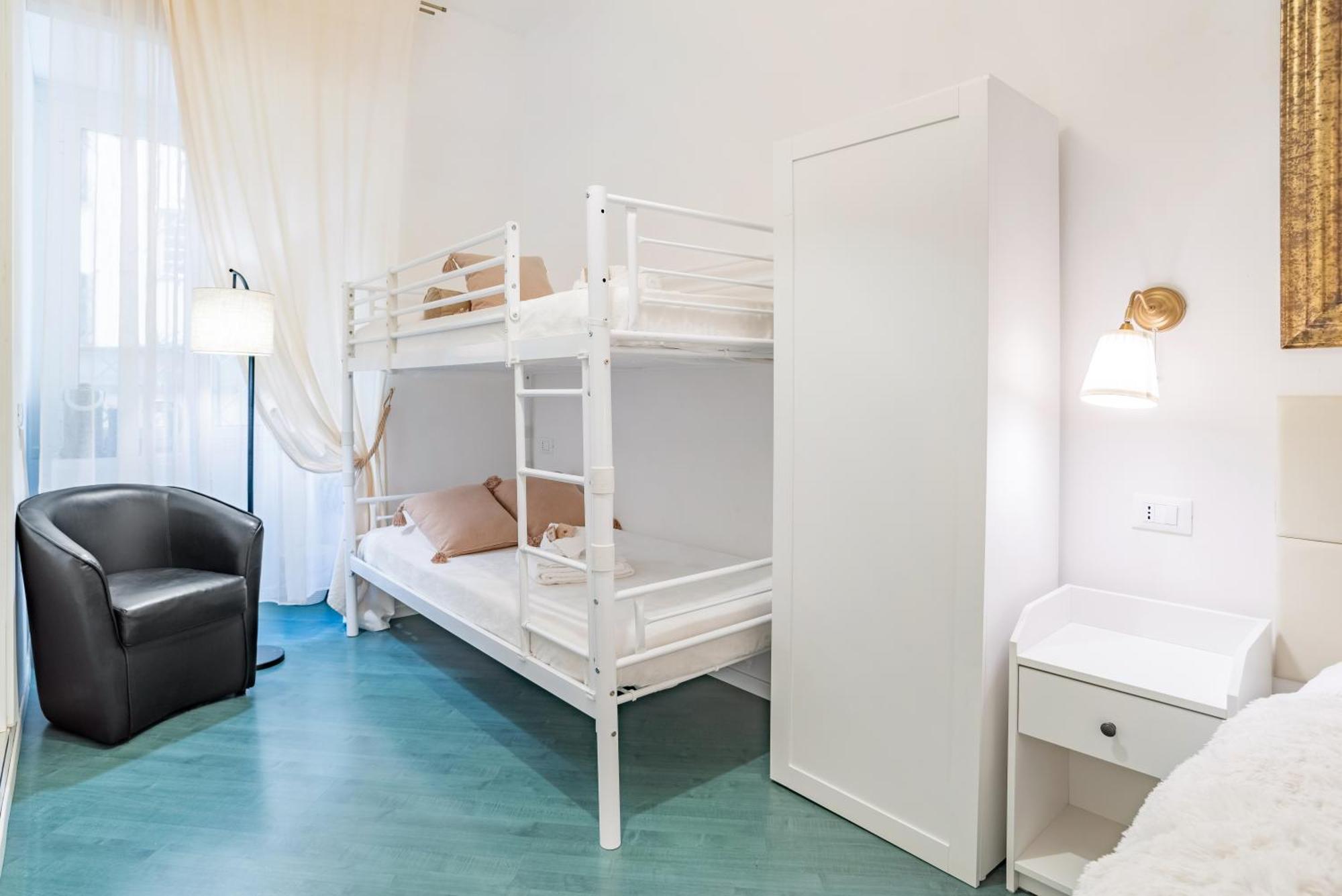 Glint House Roma Hotel Ngoại thất bức ảnh